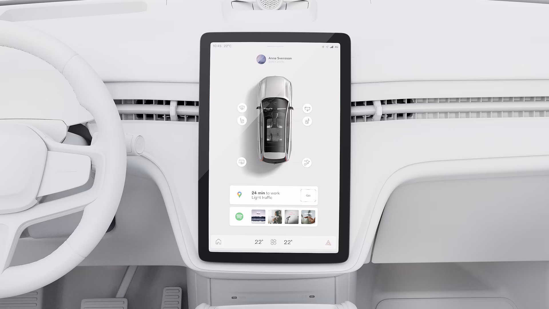 Крупный план центрального сенсорного дисплея автомобиля Volvo, показывающий состояние автомобиля и навигационные функции на минималистичной приборной панели.